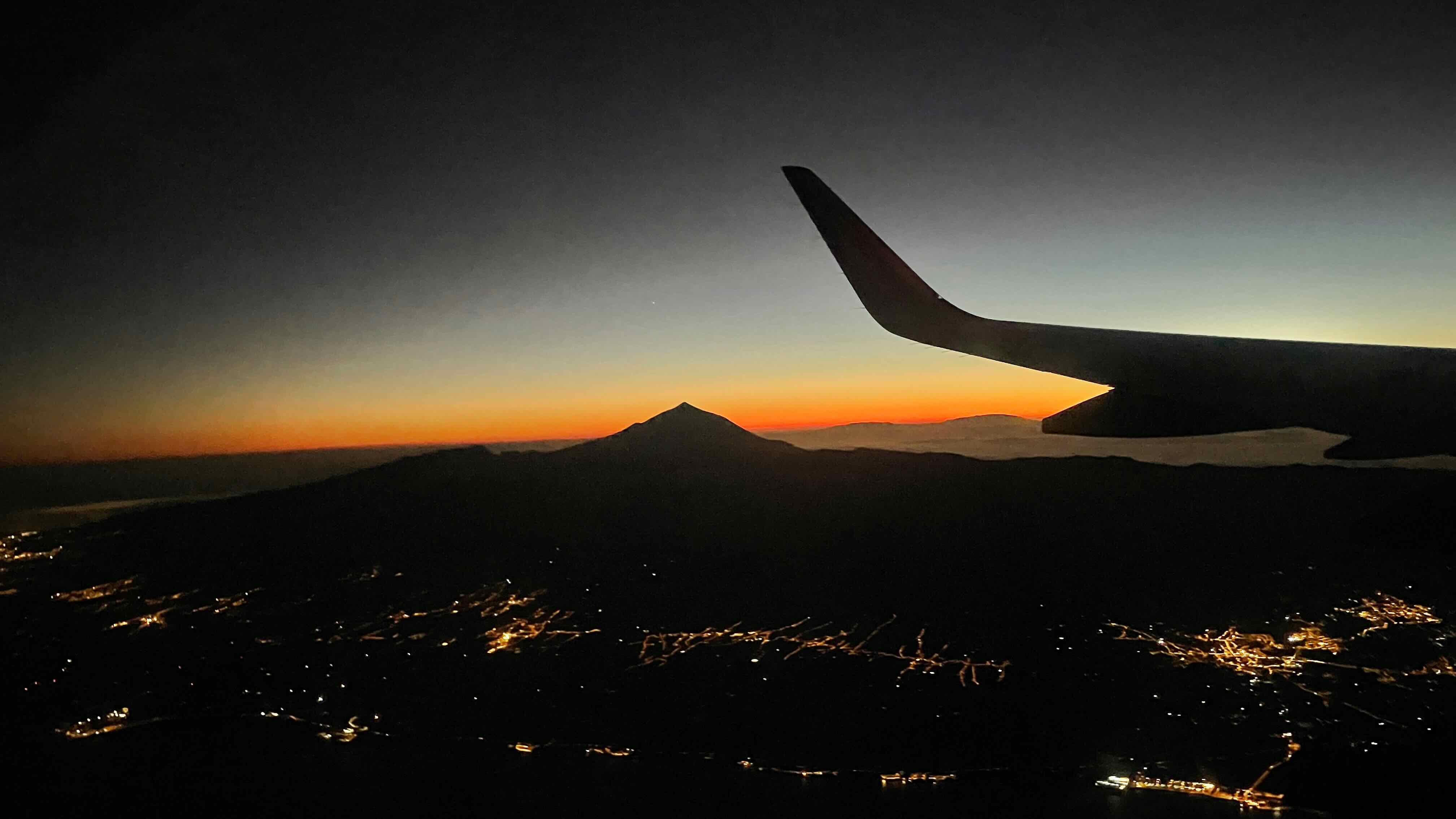 Plane leaving Tenerife